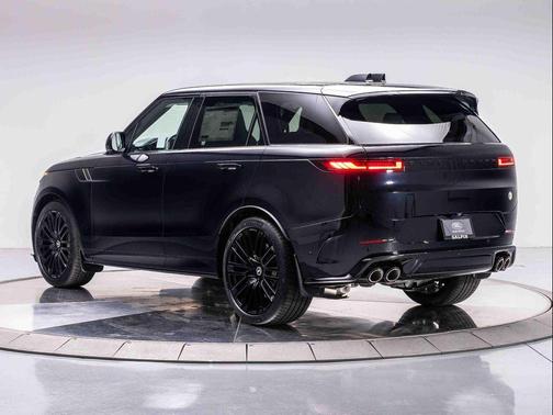 2025 Land Rover Range Rover Sport P635 SV Edition Two