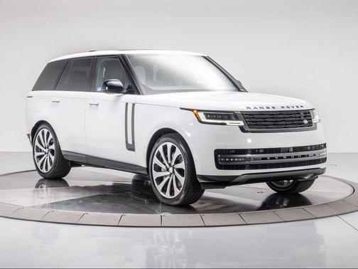 2025 Land Rover Range Rover P530 SE