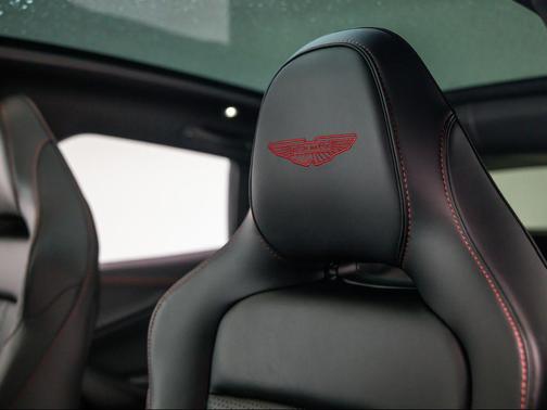 2026 Aston Martin DBX 707