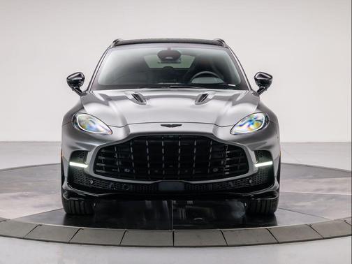 2026 Aston Martin DBX 707