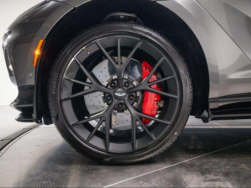 2026 Aston Martin DBX 707