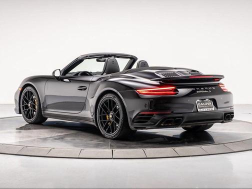 2019 Porsche 911 Turbo