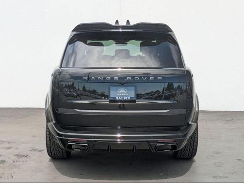 2025 Land Rover Range Rover P530 SE