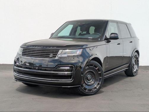 2025 Land Rover Range Rover P530 SE