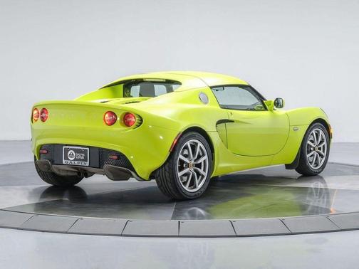 2005 Lotus Elise