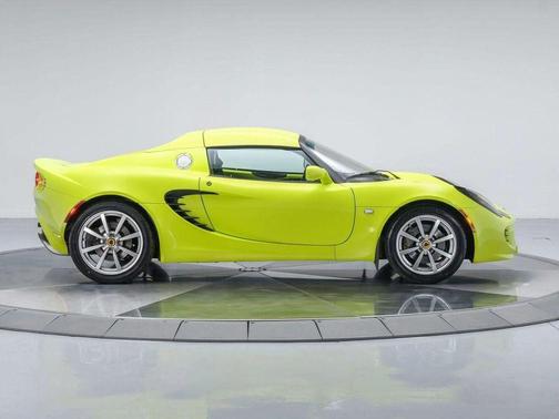 2005 Lotus Elise
