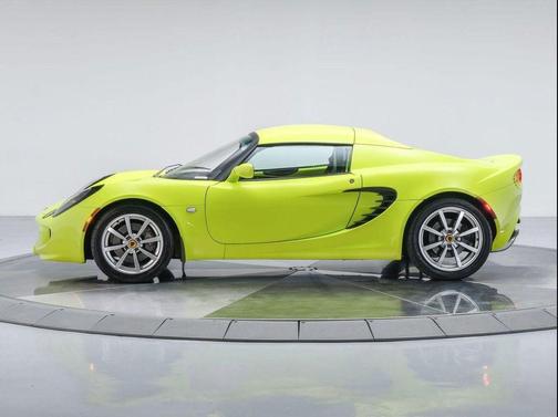 2005 Lotus Elise