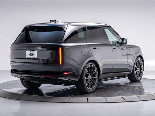 Carpathian Grey 2024 Land Rover Range Rover P530 SE