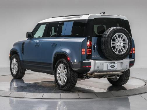 2025 Land Rover Defender P300