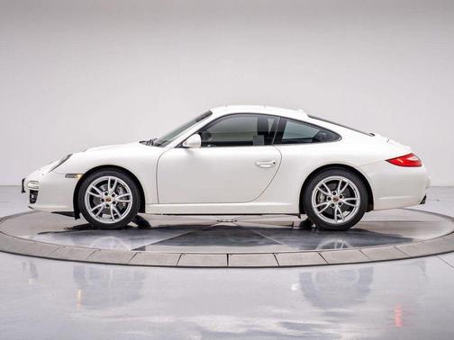 2011 Porsche 911 Carrera