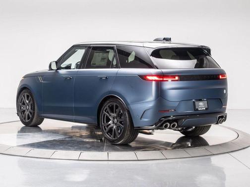 2025 Land Rover Range Rover Sport P635 SV Edition Two