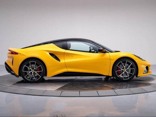 2024 Lotus Emira V6 First Edition