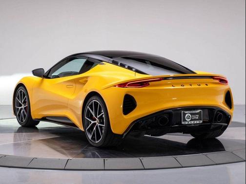 2024 Lotus Emira V6 First Edition
