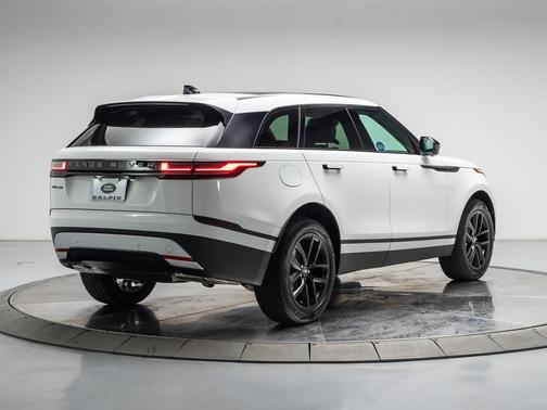 Fuji White 2026 Land Rover Range Rover Velar P250 S
