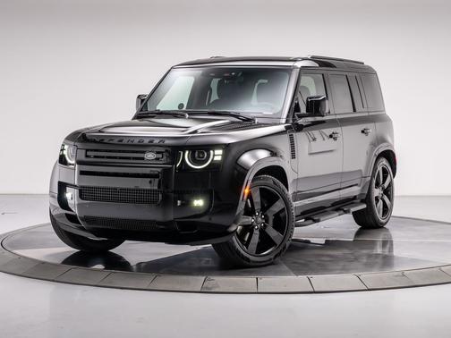 SANTORINI BLACK 2026 Land Rover Defender 110 X-Dynamic SE