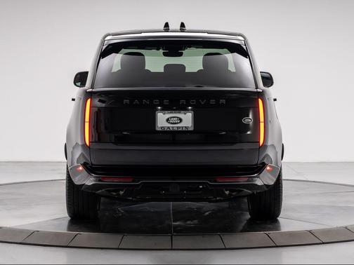 2023 Land Rover Range Rover P400 SE