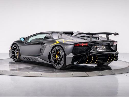 2016 Lamborghini Aventador LP750-4 Superveloce