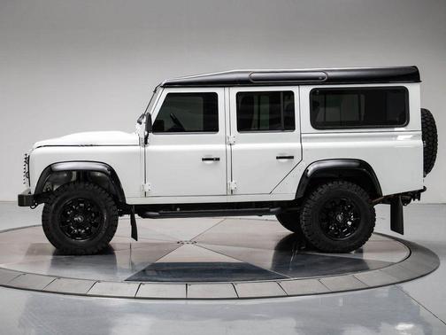 1990 Land Rover Defender