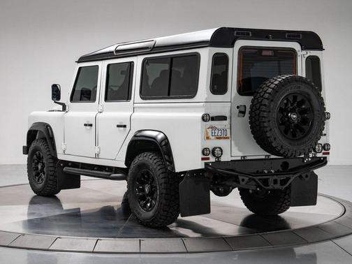 1990 Land Rover Defender