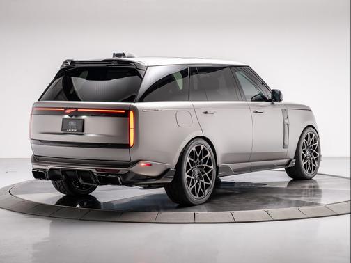 FLUX SILVER IN SATIN FINISH 2026 Land Rover Range Rover Autobiography LWB