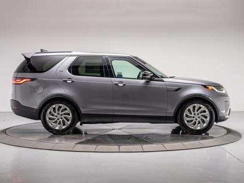 Eiger Grey 2026 Land Rover Discovery S