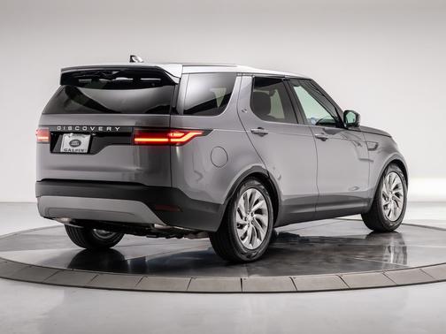 Eiger Grey 2026 Land Rover Discovery S