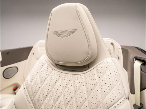 2026 Aston Martin DB12 Volante