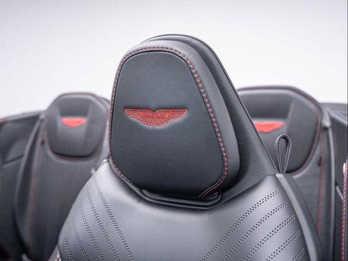 2020 Aston Martin DB11 Volante