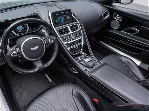 2020 Aston Martin DB11 Volante