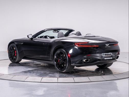 2020 Aston Martin DB11 Volante