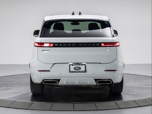 Fuji White 2025 Land Rover Range Rover Sport P460 Dynamic SE