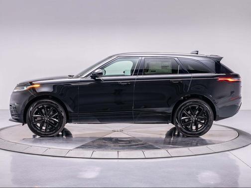 2026 Land Rover Range Rover Velar P250 Dynamic SE