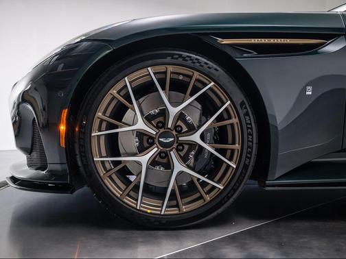 2026 Aston Martin DB12 Volante