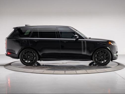 2023 Land Rover Range Rover First Edition