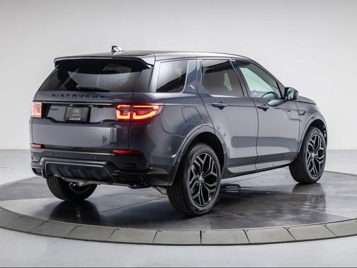 2026 Land Rover Discovery Sport LANDMARK