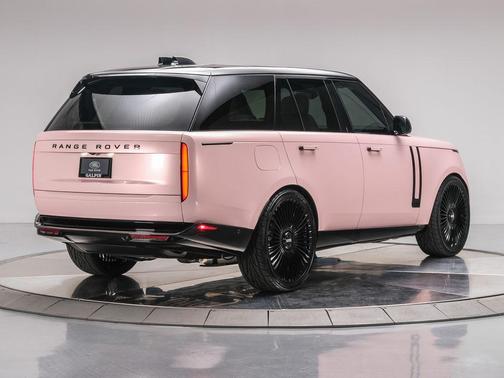 2025 Land Rover Range Rover P400 SE
