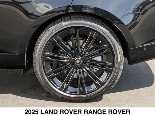 2025 Land Rover Range Rover P530 SE 7 Seat