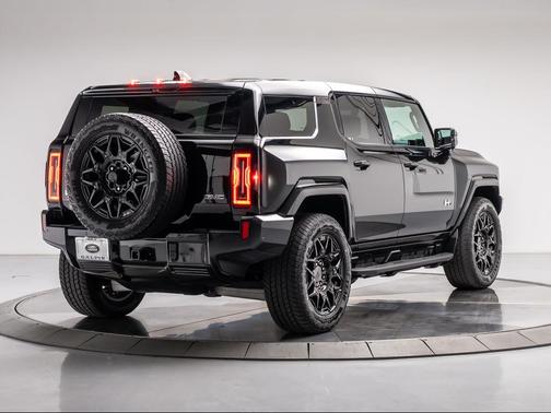 2024 GMC HUMMER EV SUV 2X