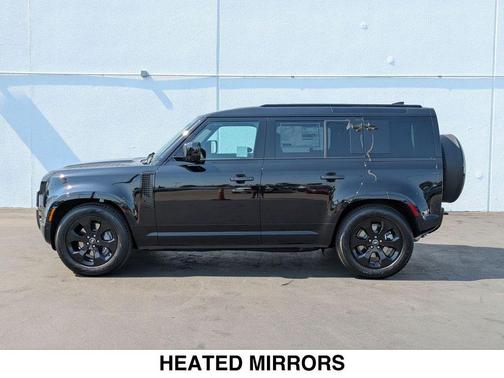 2025 Land Rover Defender P400 X-Dynamic SE