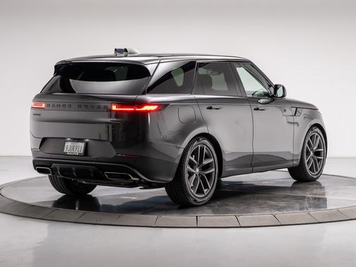 Carpathian Gray Premium Metallic 2024 Land Rover Range Rover Sport SE