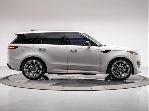 2025 Land Rover Range Rover Sport P460 Dynamic SE