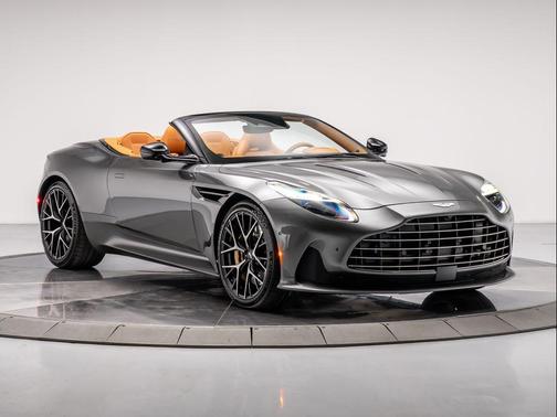 2025 Aston Martin DB12 Volante