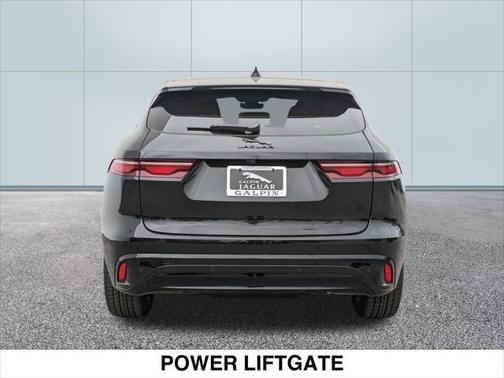 2025 Jaguar F-PACE P250 R-Dynamic S