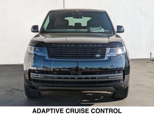 2025 Land Rover Range Rover P530 SE 7 Seat