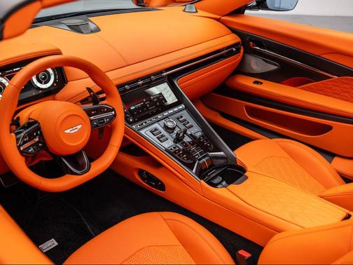 2026 Aston Martin DB12 VOLANTE