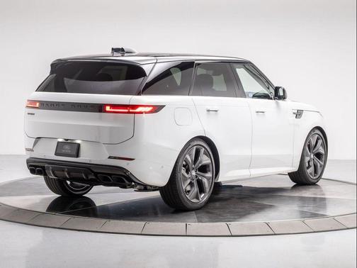 2025 Land Rover Range Rover Sport P530 Dynamic SE