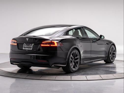 2021 Tesla Model S Long Range