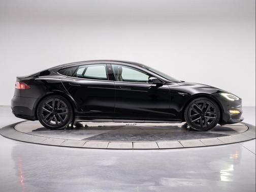2021 Tesla Model S Long Range