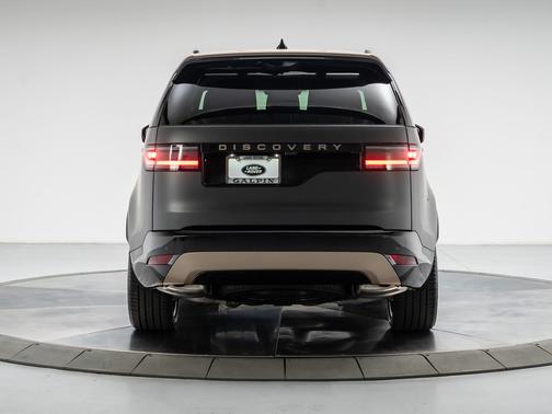 CARPATHIAN GREY 2026 Land Rover Discovery Tempest Edition
