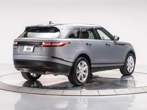 2025 Land Rover Range Rover Velar P250 S